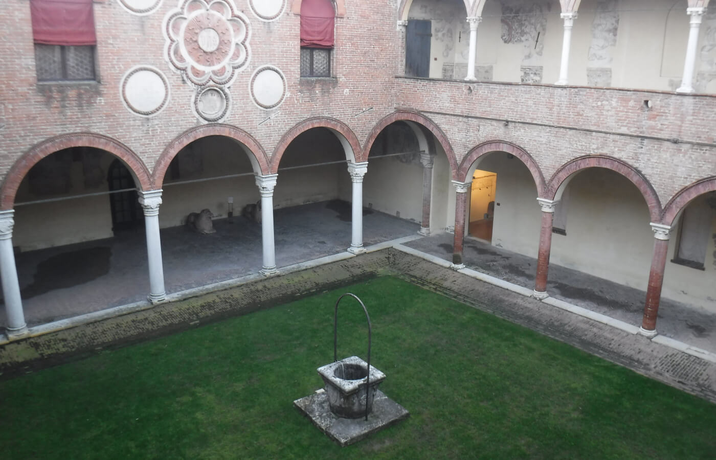 Cortile della Palazzina Marfisa d'Este