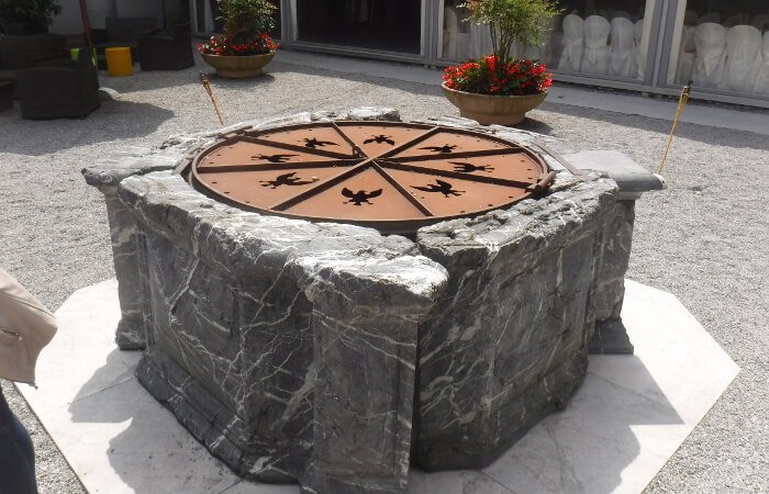 Pozzo del Castello di Cavernago