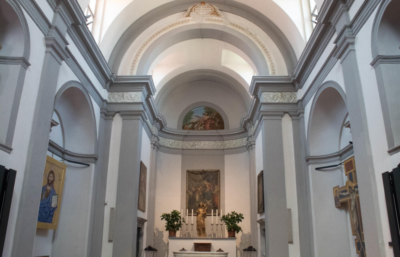 interno pieve sant andrea iseo