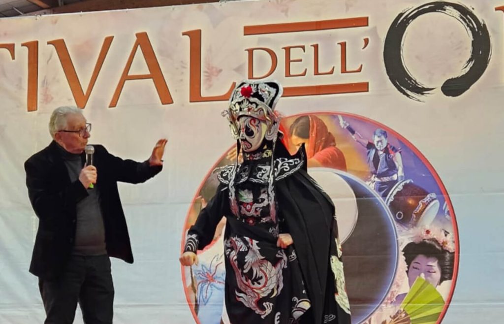 Danza cinese al Festival Oriente di Brescia
