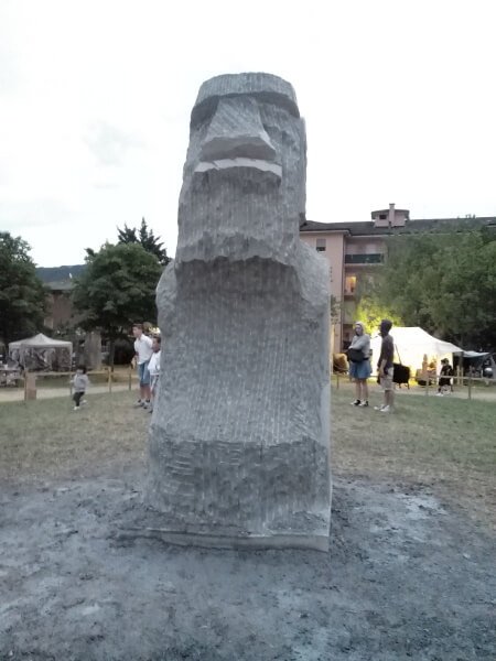 Prima fase del Moai di Chiuduno