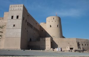 Una giornata nei dintorni di Muscat tra souq e forti