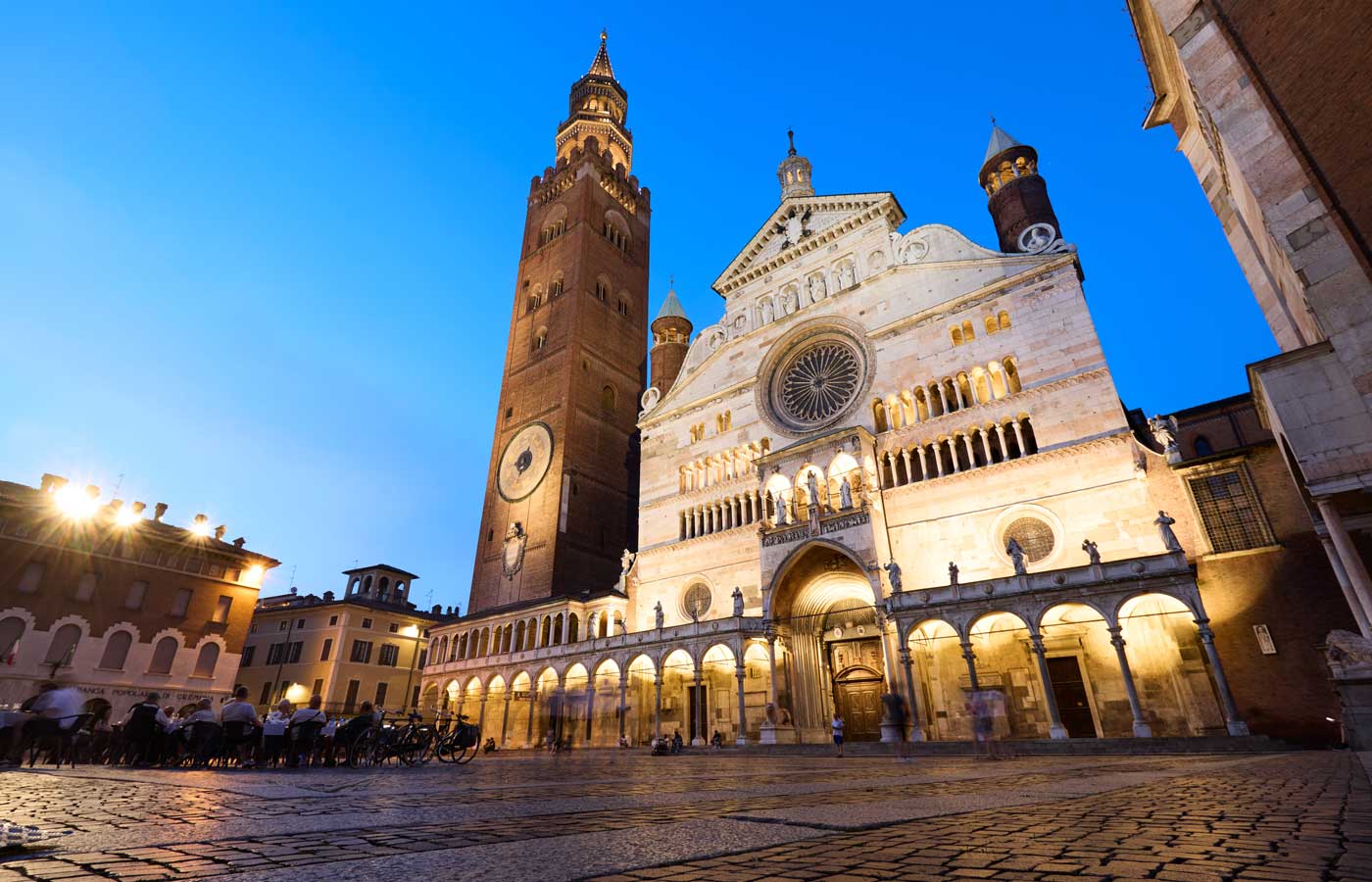 Cremona in un giorno: Torrazzo , torrone , violino e non solo