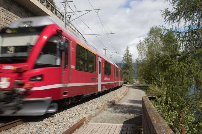 Trenino Rosso del Bernina