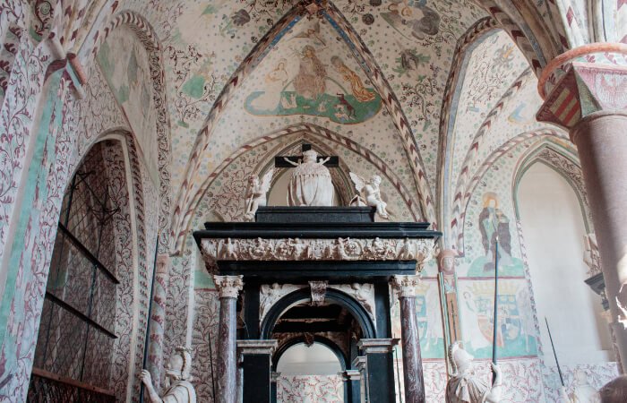 Interno della Cattedrale di Roskilde