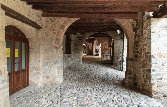 Cornello dei Tasso : il borgo dove è nata la posta