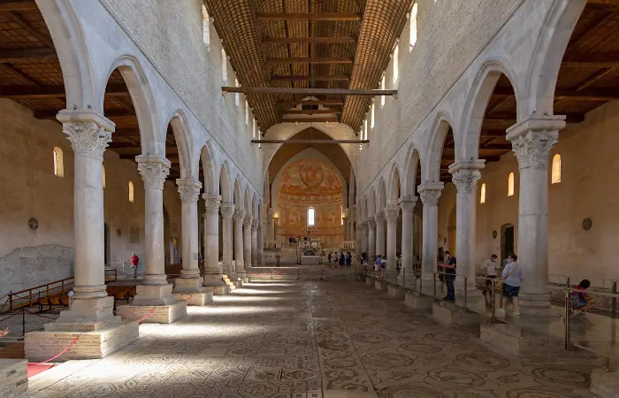 Interno della Basilica di Aquileia