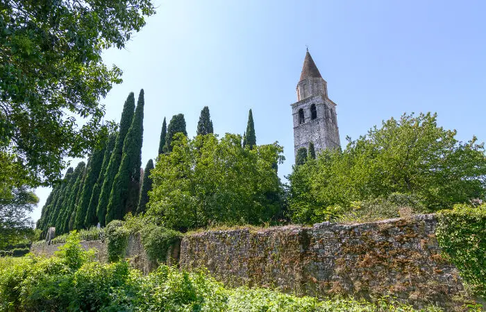 Parco attorno alla Basilica di Aquileia
