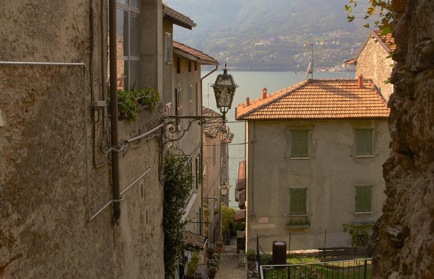 Corenno Plinio borgo