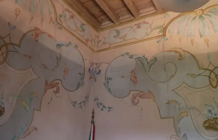 Villa Carrara ora Comune di Villa di Serio 3 Muri affrescati di Villa Carrara