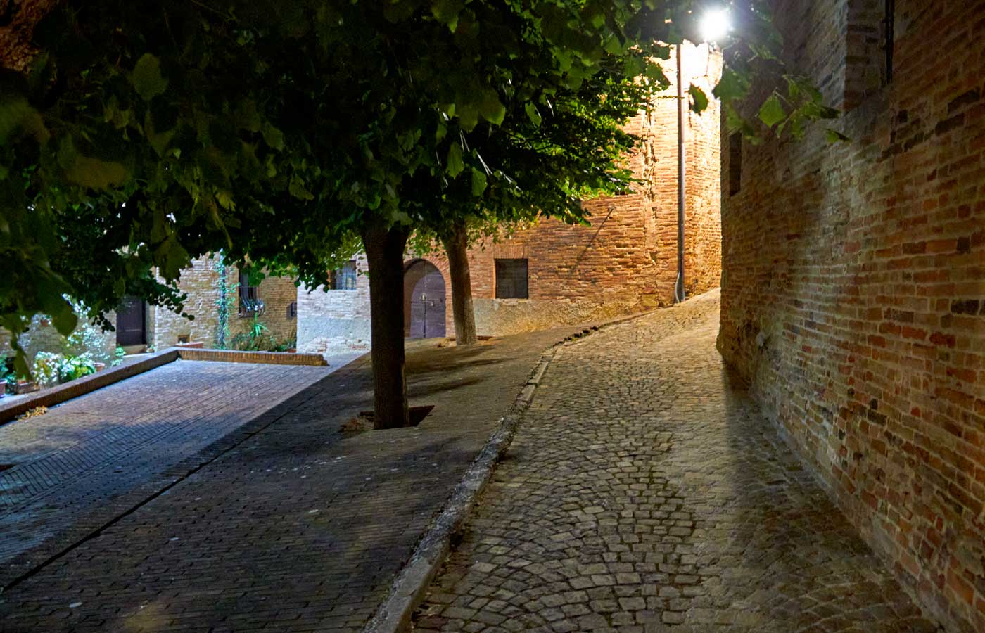 Vie di Sarnano