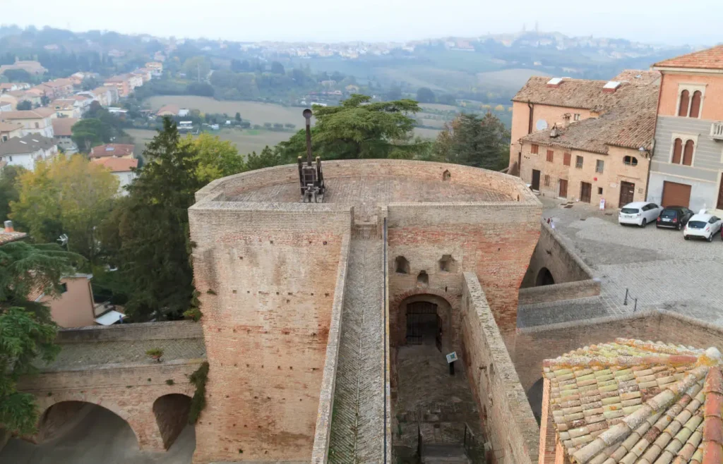 Rocca di Mondavio