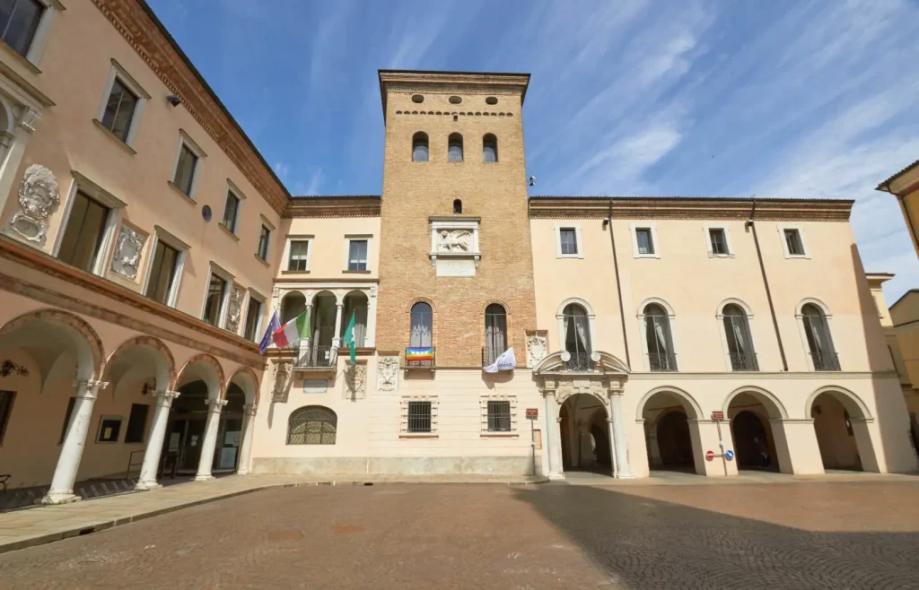 Piazza Duomo a Crema
