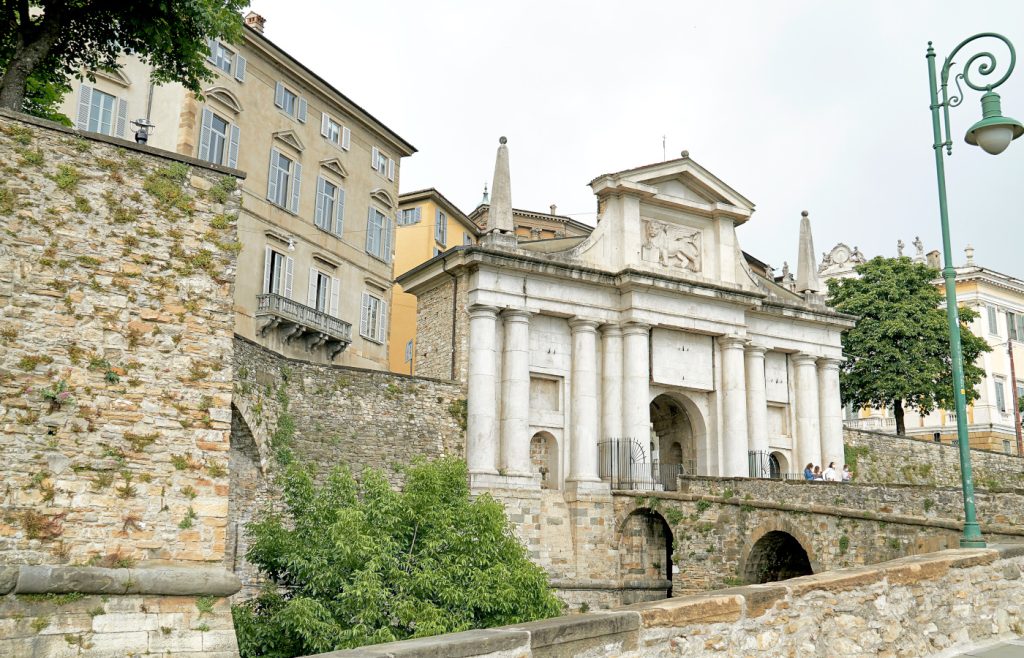 Porta San Giacomo, Bergamo
