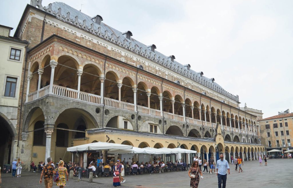 Piazza delle Erbe, Padova
