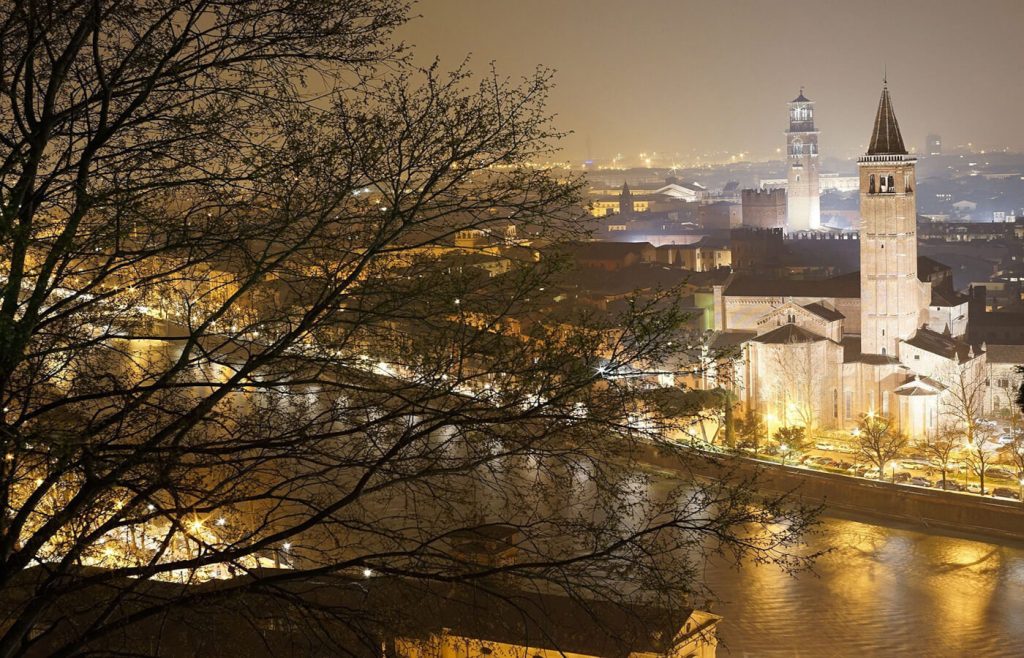 Verona, vista notturna