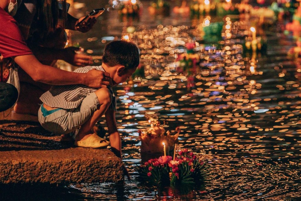 Loy Kratong