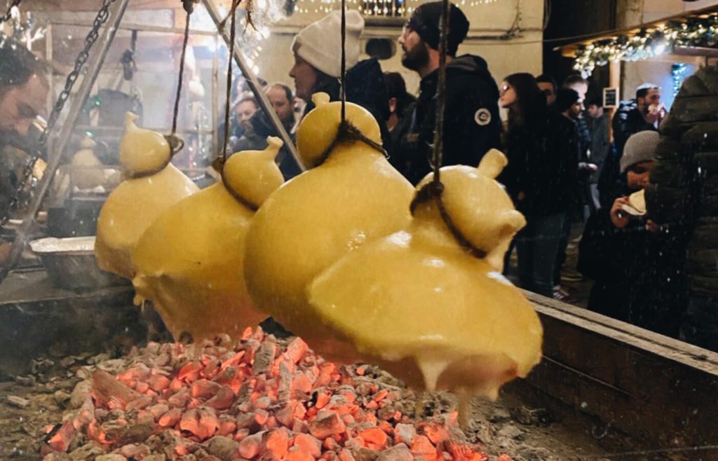 Caciocavallo tipico della regione del Molise