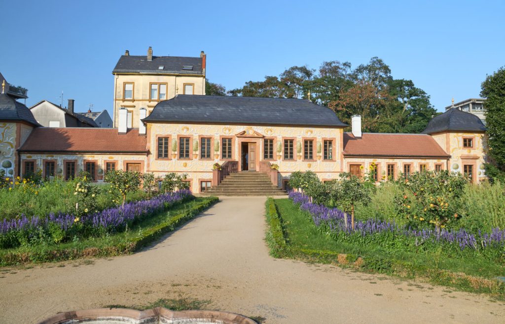 Herrngarten giardino a Darmstadt in Germania