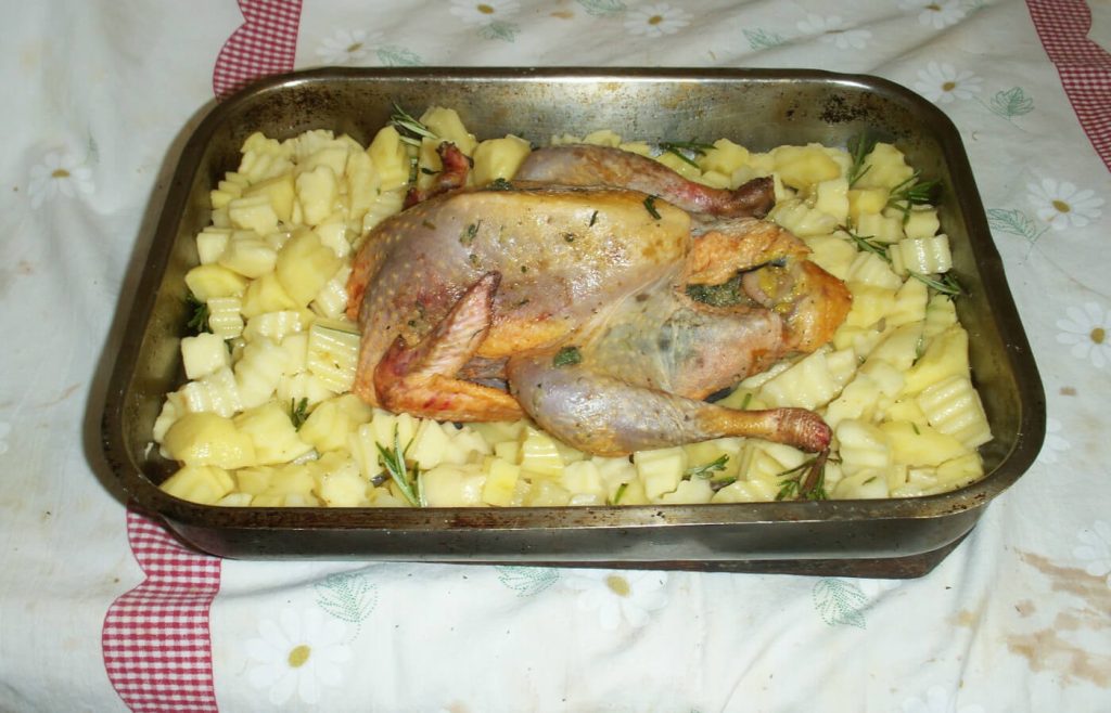 Faraona arrosto piatto tipico piacentino