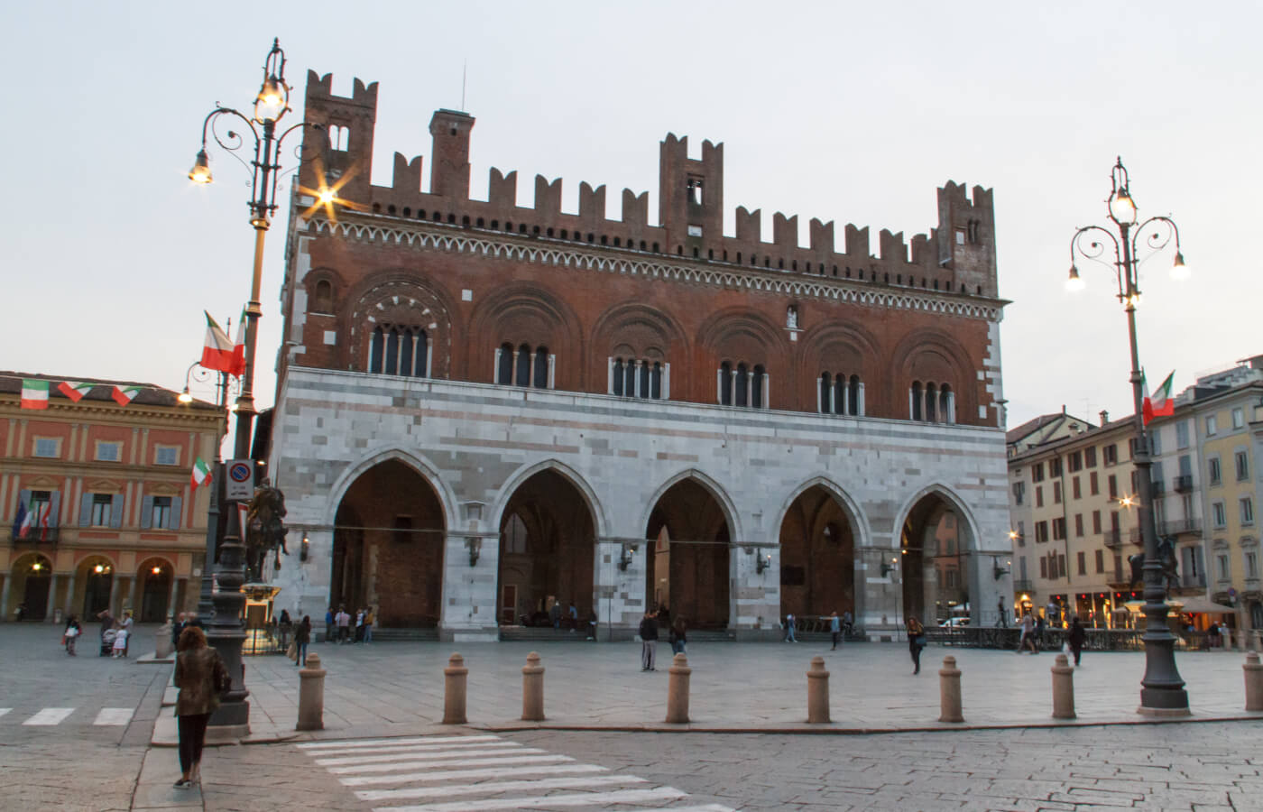 palazzo gotico a piacenza