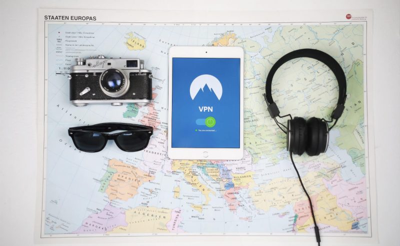 Meglio viaggiare con il PC portatile o lasciarlo a casa? 