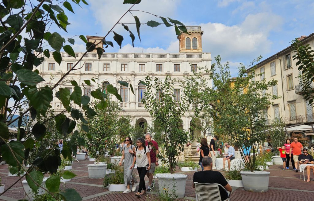 Palazzo Nuova in Piazza Vecchia a Bergamo - Citt&agrave; Alta - in occasione di Landscape Festival - i maestri del paesaggio