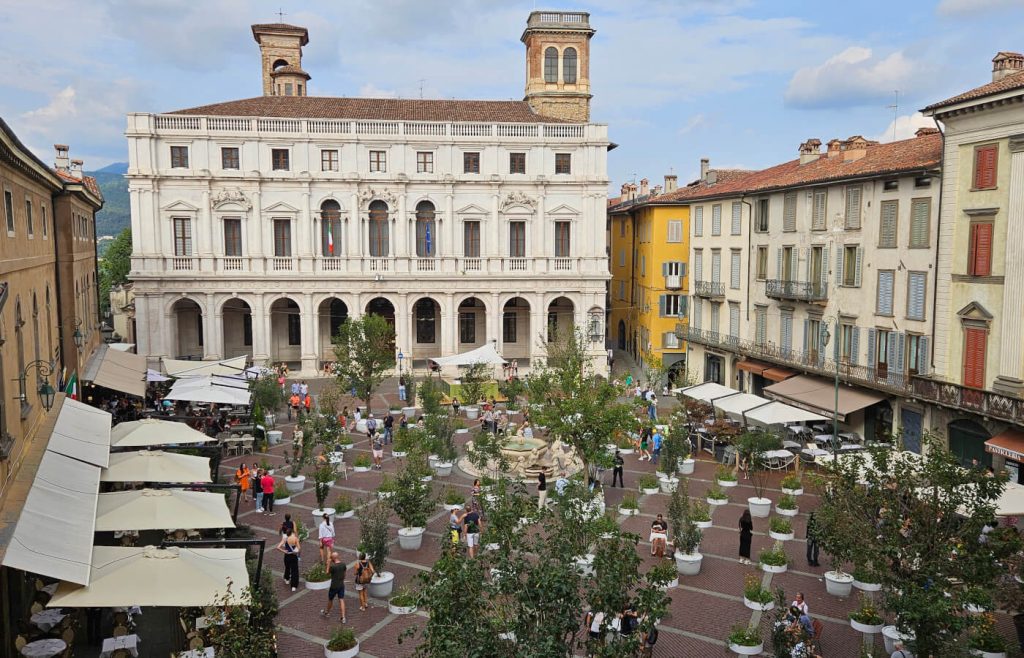 Vista dall alto di Piazza Vecchia - Bergamo - in occasione del Landcape Festival - Maestri del Paesaggio